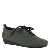 OTBT Women's Wilna Comfort Flats